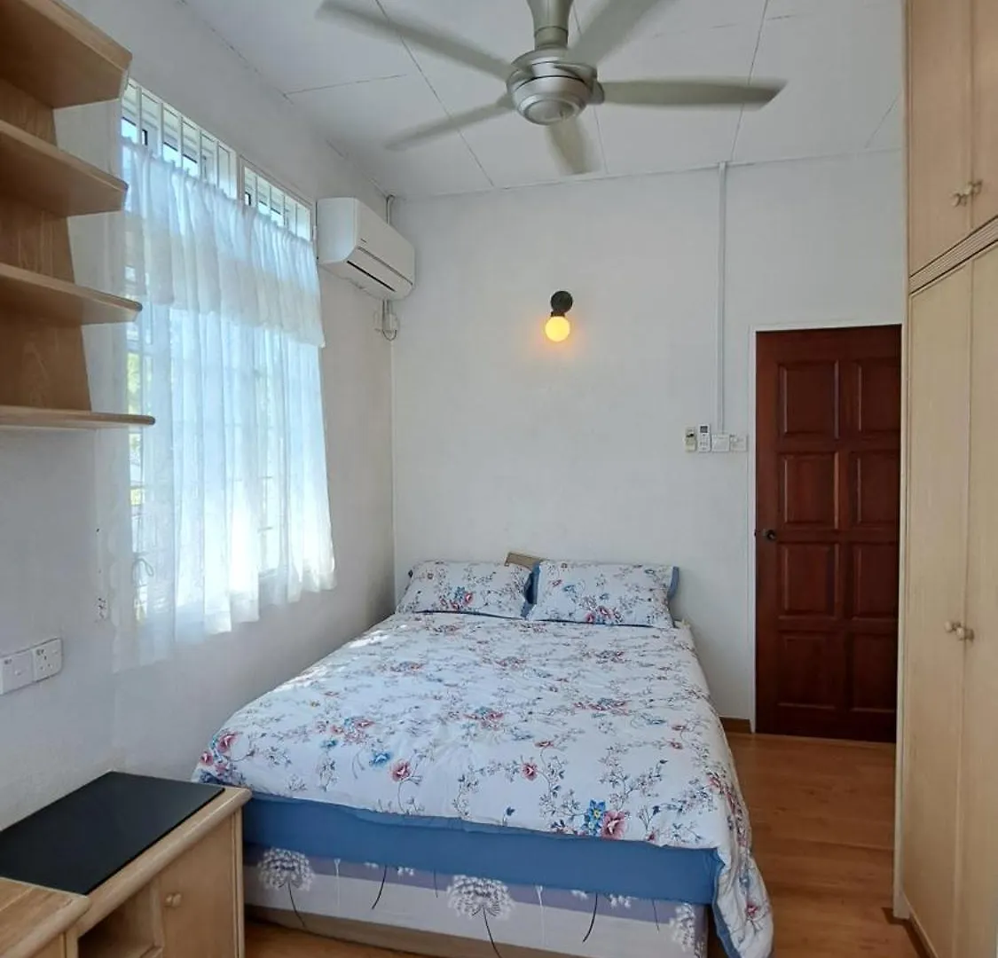 Good Old Days Butterworth Homestay Near Raja Uda